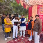 सर्व समाज हिंदू संगम का आयोजन,  सुदर्शन बस्ती के लोगों के बीच गरम वस्त्रो का किया गया वितरण