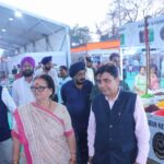 विषय: “23वें होली बाजार के अंतिम दो दिन में हर घंटे लकी ड्रॉ से उपहार”