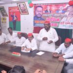 अखिलेश यादव के खिलाफ भ्रामक पोस्टों से भड़की सपा व्यापार सभा, कार्रवाई के लिए दी आंदोलन की चेतावनी