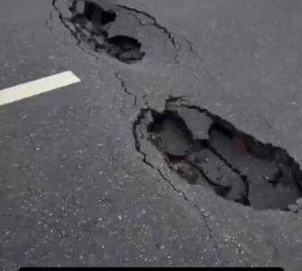 विकास की धंसती सड़कें और भ्रष्टाचार की गहरी नींव3